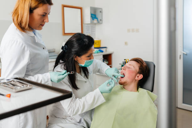 Best Emergency Cosmetic Dentistry (e.g., broken veneers) in Indianola, WA